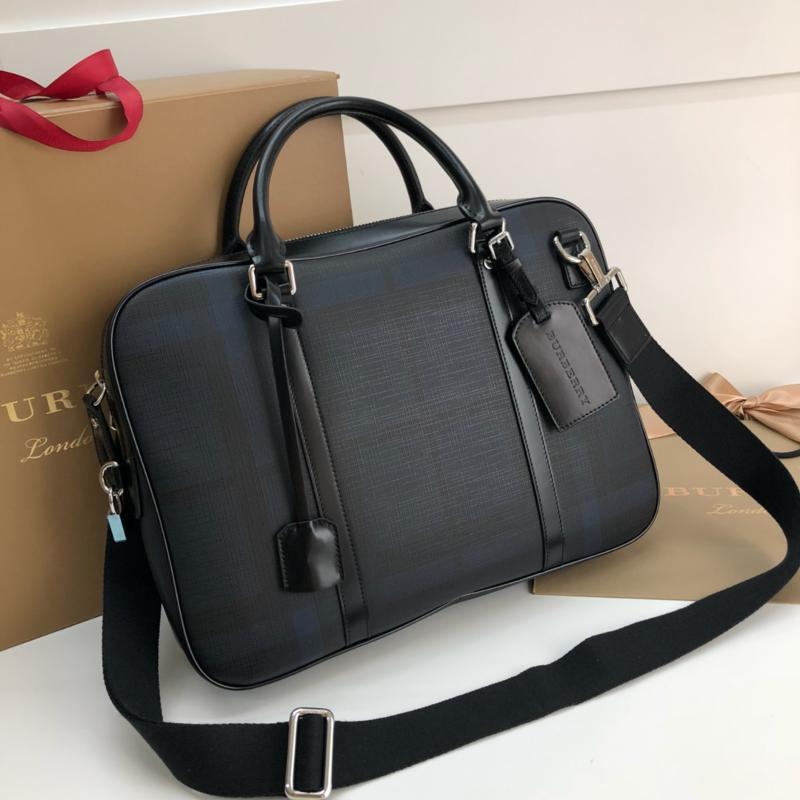 Burberry Handbags 40565681 PVC Lange